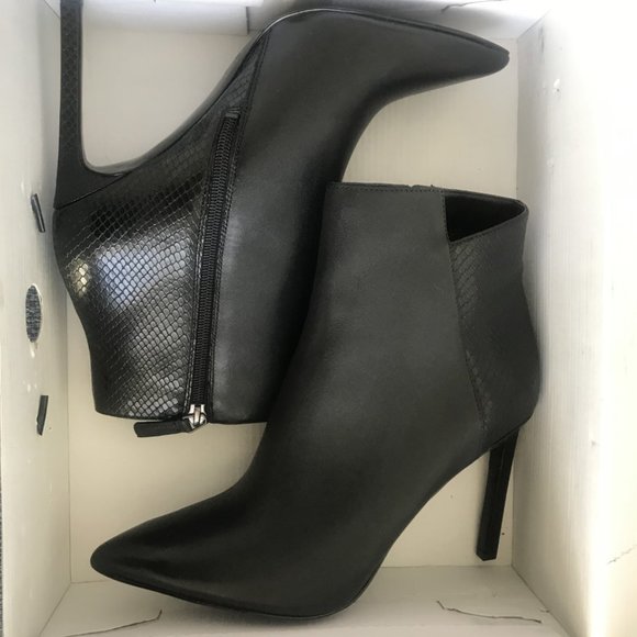 Nine West Tomorrow Pointy Toe Leather booties - Picture 8 of 9